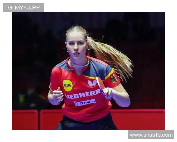 德国足球队现役明星球员简介与赛场表现分析