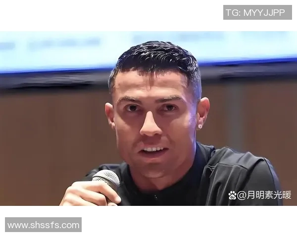 欧洲足球第一球星是谁他如何定义足球界的巅峰荣耀